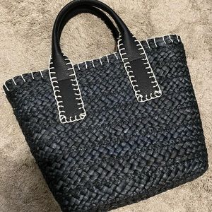 Mini tote straw bag